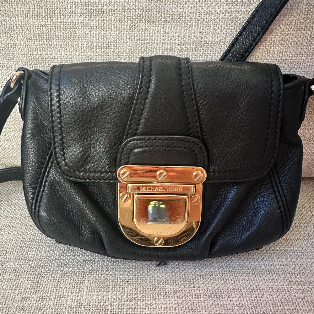 Michael Kors crossbody bag